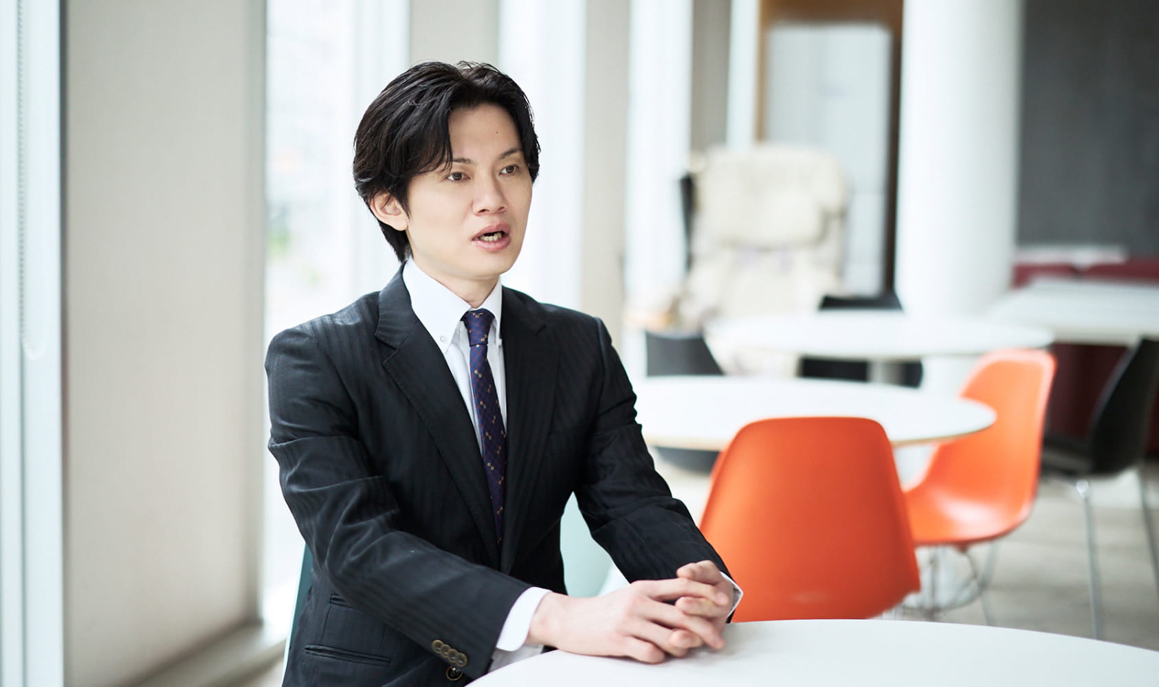 インタビューに答える代表 遠藤勇太